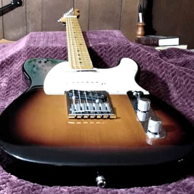 Fender Player Plus Nashville Telecaster with Maple Fretboard 2021 - Present - 3-Color Sunburst image 17