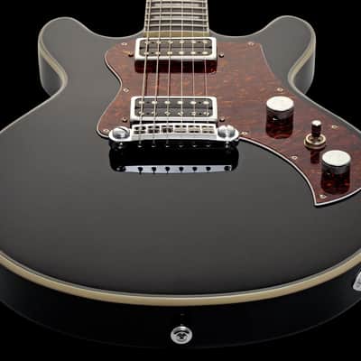 Hagstrom Megin Black Gloss w/Case image 3