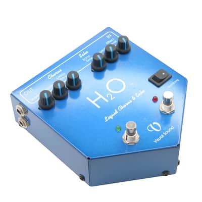 Visual Sound H2O V1 2000s Blue Liquid Chorus & Echo image 3