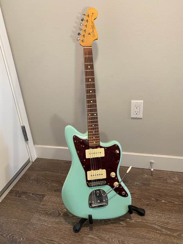 Fender Vintera '60s Jazzmaster Modified with Pau Ferro Fretboard 2019 - 2023 - Surf Green