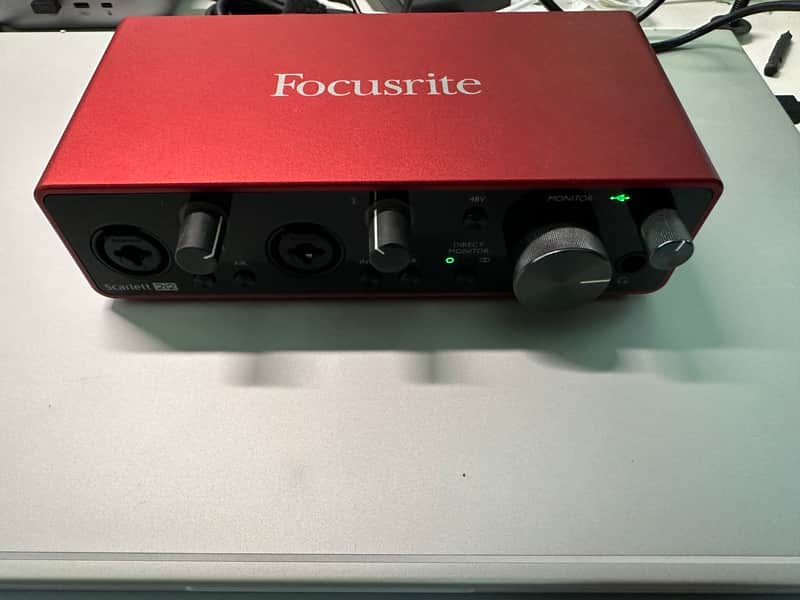 Focusrite Scarlett 2i2 3rd Gen USB Audio Interface 2019 - Present - Red / Black