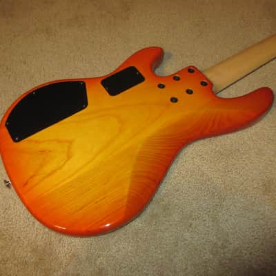 G&L M2500 with 3 MFD Pickups & K Wiring Bild 2
