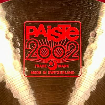 18" Paiste 2002 Medium Crash Cymbal 1562g *Video* image 3