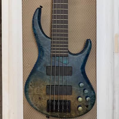 MTD Bass image 1
