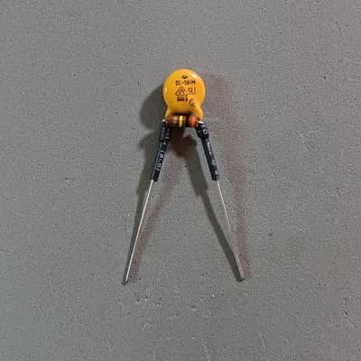 Treble Bleed "DiMarzio" "Norte" 560pF PHILIPS Coated Ceramic capacitor, 300K Allen Bradley Carbon Composition resistor image 1