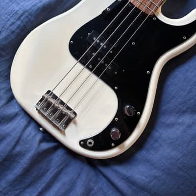 Fender PB-70 Precision Bass Reissue CIJ imagen 4