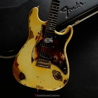 Fender Stratocaster Vintage White FN Series with Gold Leaf Made in USA Aged Relic (Rare) image 1