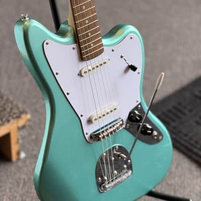 Squier by Fender Limited-Edition Affinity Series Jaguar Electric Guitar, Mystic Seafoam Green image 2