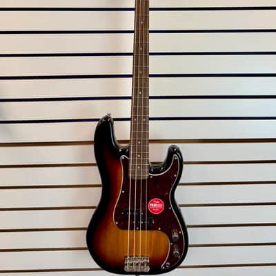 Squier Classic Vibe 60’s Precision Bass, Sunburst - Pre Owned image 1