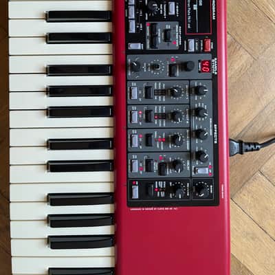 Nord Electro 5D SW73 Semi-Weighted 73-Key Digital Piano 2015 - 2018 - Red image 7