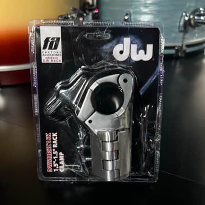 DW 1.5" to 1.5" Perp Rack Clamp DWSMRKC15K image 2