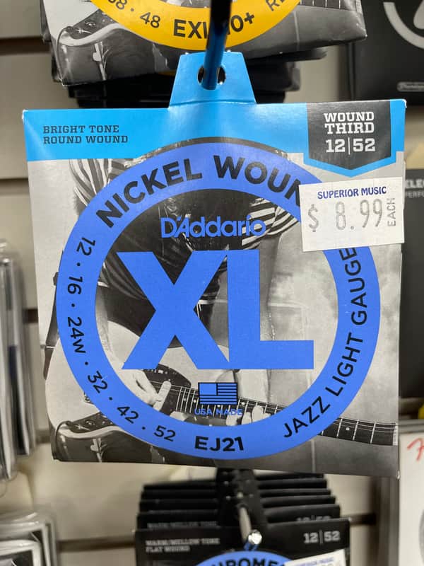 D'Addario 12/52 wound 3rd Set image 1
