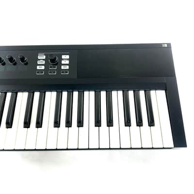 Used Native Instruments Komplete Kontrol S61 image 4