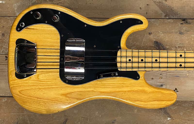 Fender Precision Bass Left-Handed with Maple Fretboard 1970 - 1983 - Natural image 1