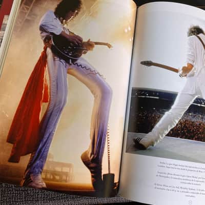RED SPECIAL Book / Libro BRIAN MAY'S RED SPECIAL. LA HISTORIA DE LA GUITARRA CASERA QUE SACUDIÓ A Q image 5