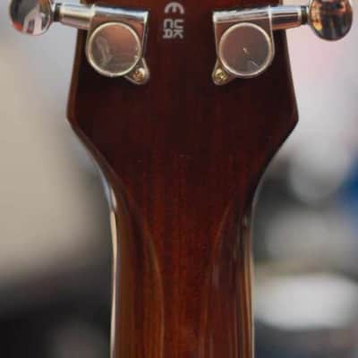 Gretsch G5230T Electromatic Sparkle Jet FT Single-Cut with Bigsby, Laurel Fingerboard, Gold Sparkle image 10