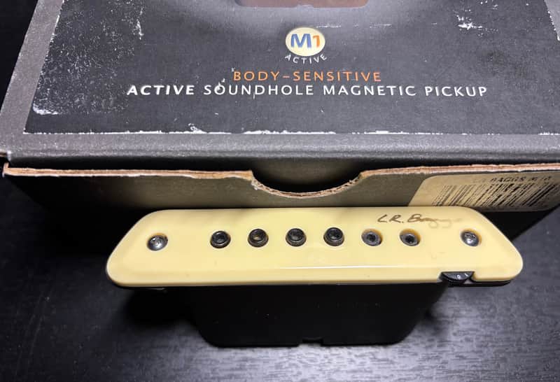 LR Baggs M1A Active Soundhole Pickup with Volume Control 2020s - White image 1