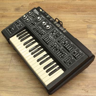 Roland SH-1 32-Key Synthesizer | Reverb UK