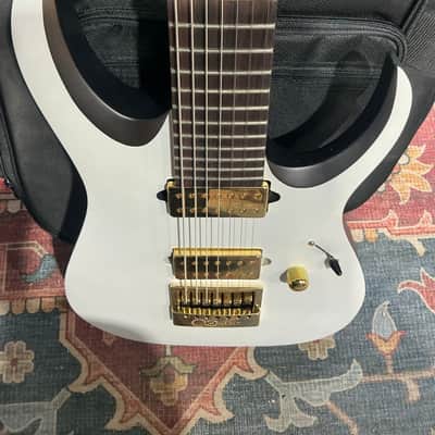 Ibanez K7YANG Brian "Head" Welch Signature 7-string Electric Guitar - Matte White image 5