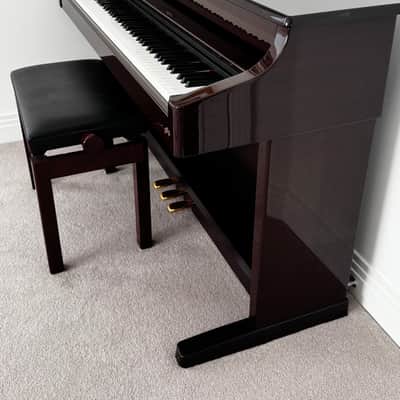 Roland KR-575 intelligent digital Piano- excellent condition image 3