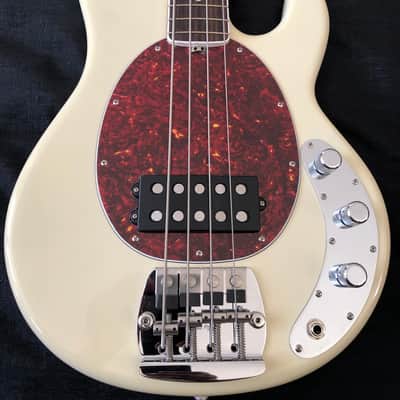 Ernie Ball Music Man  Ernie Ball Music Man BFR  11/90 4-string Bass Old Smoothie  w/ Hard Case 2017 image 2