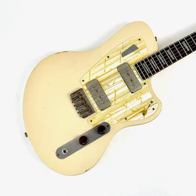 Tony Girault California 2022 Relic White image 3