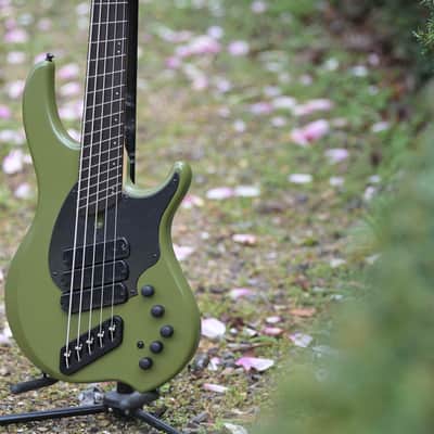Dingwall KK3-AG5 Kyle Konkiel Signature Combustion - Matte Army Green image 3