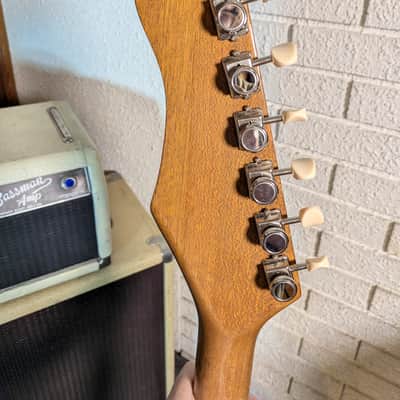 Crestwood MIJ Electric Guitar w/Case - Redburst (Late 1960's - Early 1970's) image 8