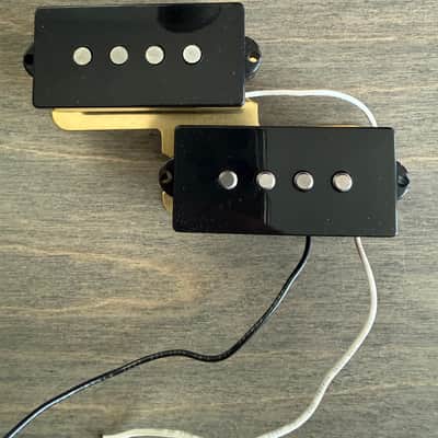 Fender V-Mod II Precision Bass pickups image 2