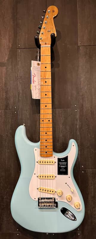 BRAND NEW 2023 Fender Vintera '50s Stratocaster Modified Daphne Blue w/ Gig Bag