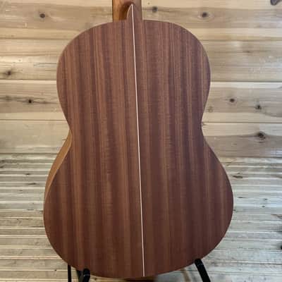 Manuel Rodriguez Caballero 10 Classical Guitar - Natural image 4