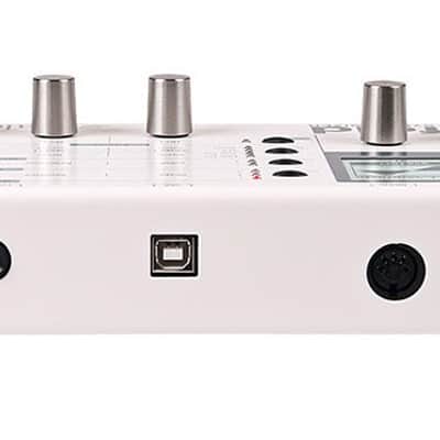 Blofeld Blanc Waldorf image 10