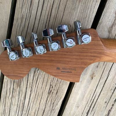 Fender Classic Series '70s Stratocaster *Upgraded* image 3