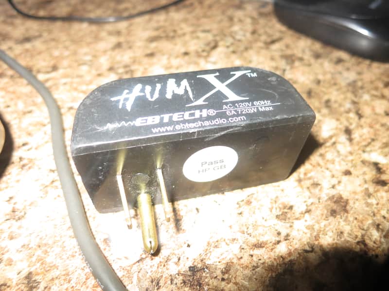 Ebtech Hum-X AC Voltage Ground Loop Hum Eliminator image 1