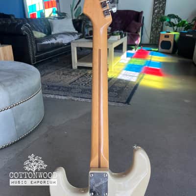 Fender American Series Stratocaster 2000 – Excellent Condition image 15