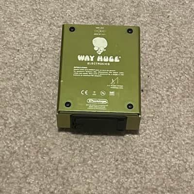Way Huge WHE401 Swollen Pickle MkII Jumbo Fuzz 2010 - 2019 - Green image 2