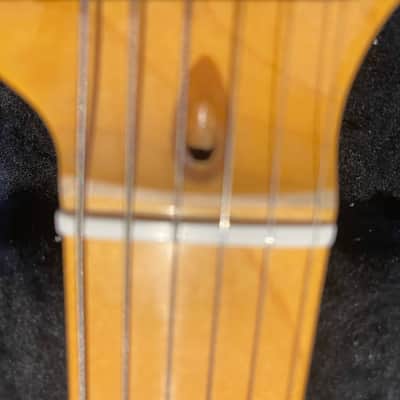 Fender American Deluxe Stratocaster V-Neck with Maple Fretboard 2-Color Sunburst image 5