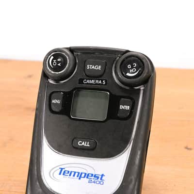 Clear-Com TMR42524INCC Tempest 2400 4-Channel Wireless Belt Station CG01PQU image 2