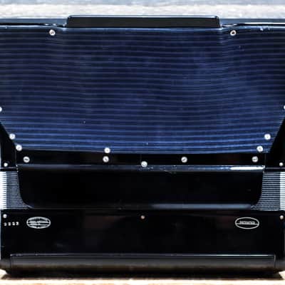 Titano Model Virtuoso 120-Bass 41-Key 11-Treble Switch Piano Accordion w/Case image 3