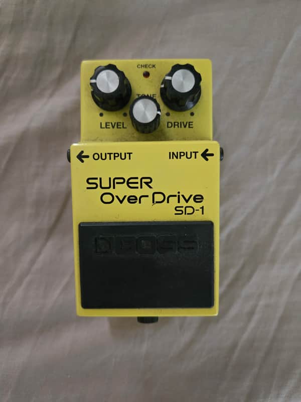 Boss SD-1 Super OverDrive (Silver Label) 1997 - Present - Yellow image 1