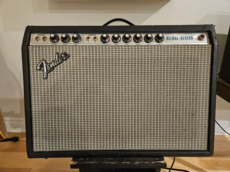 Fender Deluxe Reverb 2-Channel 22-Watt 1x12" Guitar Combo 1978-1979 - Silverface image 1