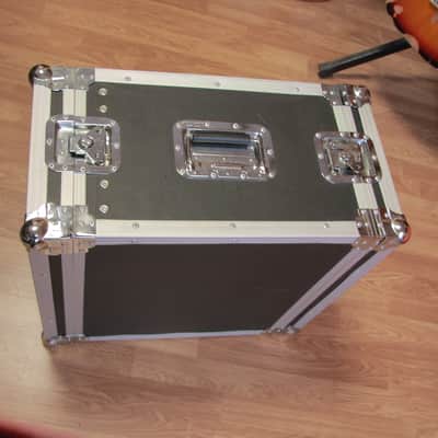 Rockcase 6 units image 3
