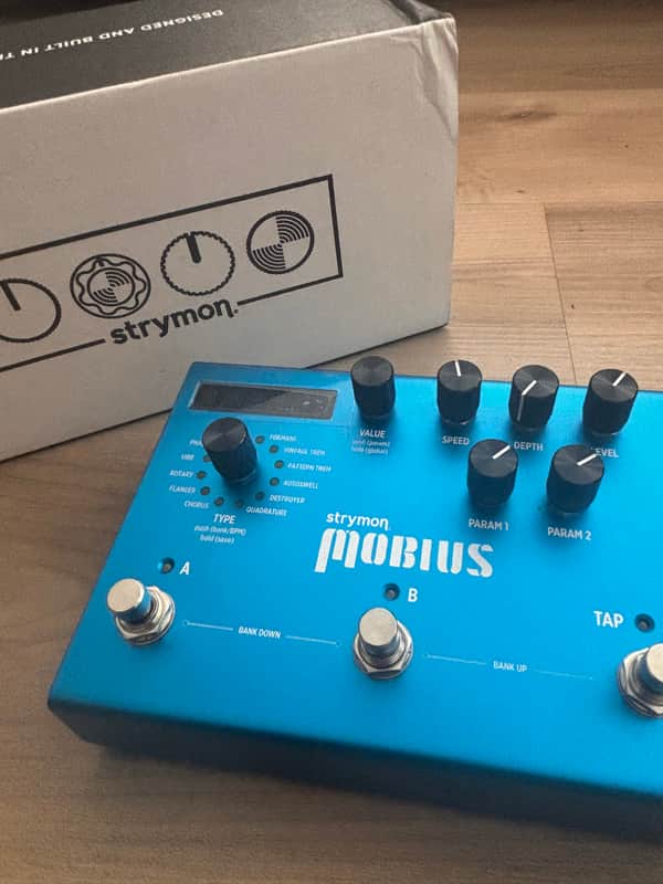Strymon Mobius