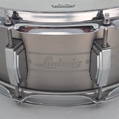 Used Ludwig Heirloom Stainless Steel Snare Drum 14x5.5 - Good image 4