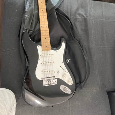 Epiphone Strat Black image 1
