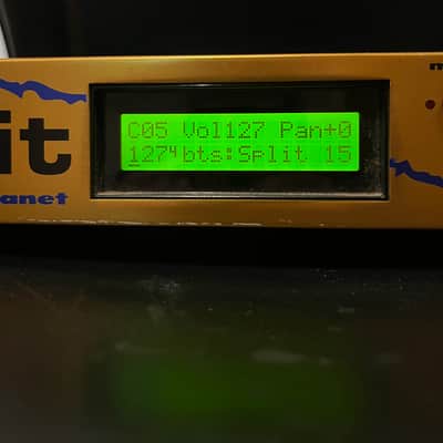 E-MU Systems Orbit 9090 V2 'The Dance Planet' Rackmount 32-Voice Synthesizer 1996 - Yellow image 2