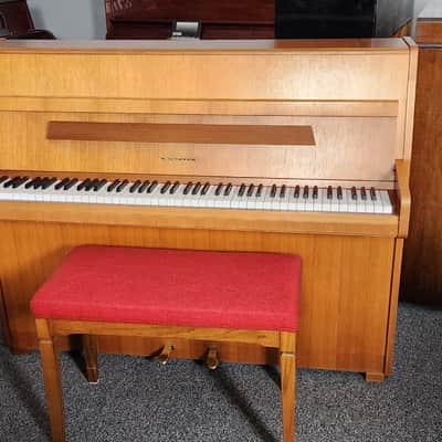 1970 Seiler Console 44" Upright Piano * Free 1st floor NJ delivery! image 2