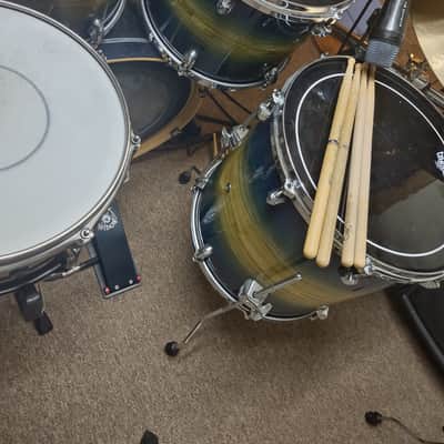 Mapex Armory 7 Piece Drum Set - Bass and Toms - Rain Forest Burst image 4