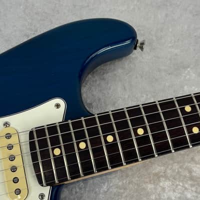 2002 Fender Highway One USA Stratocaster Sapphire Blue Transparent image 6
