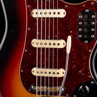 Fender Custom Shop 60's Bass VI Journeyman Relic Wide Fade 3-Tone Sunburst With Case image 4